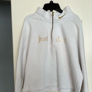 Nike crop/short sweatshirt
